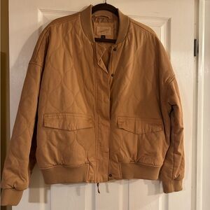 Universal Thread tan quilted jacket